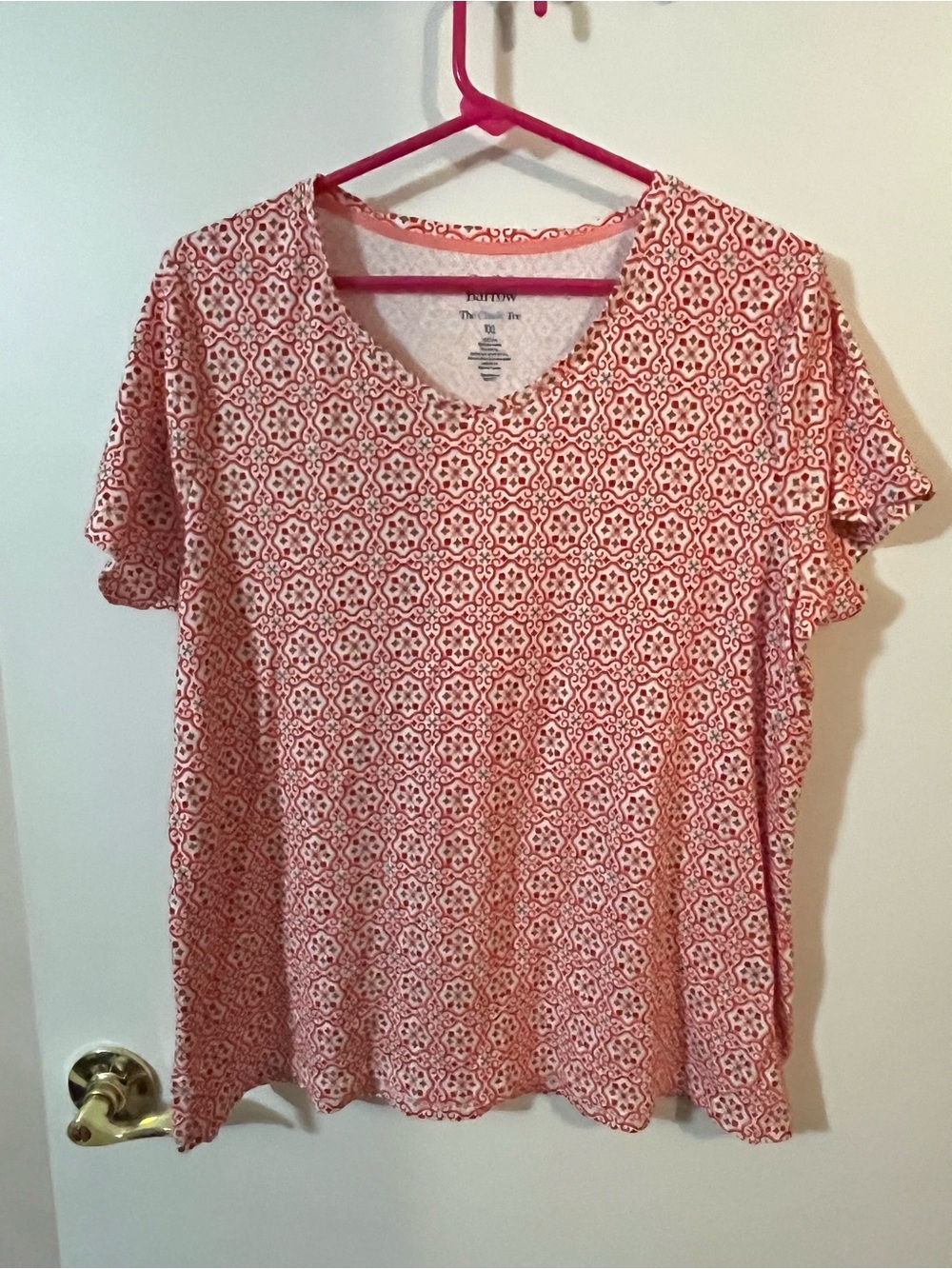 Croft and barrow XXL Coral Red Printed V-Neck Short Sleeve Top